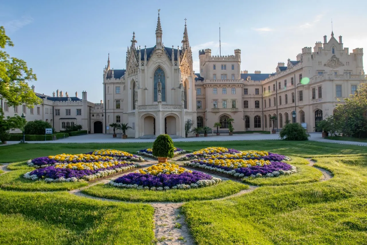 Europe's Most Enchanting Wedding Castles